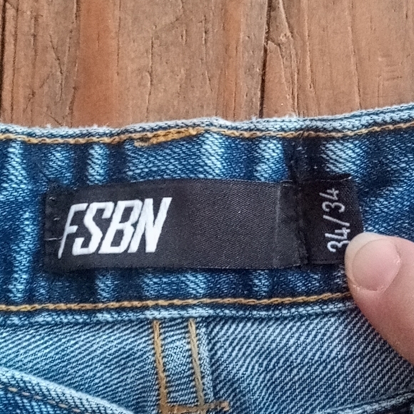 FSBN Jeans distressed - Picture 3 of 7
